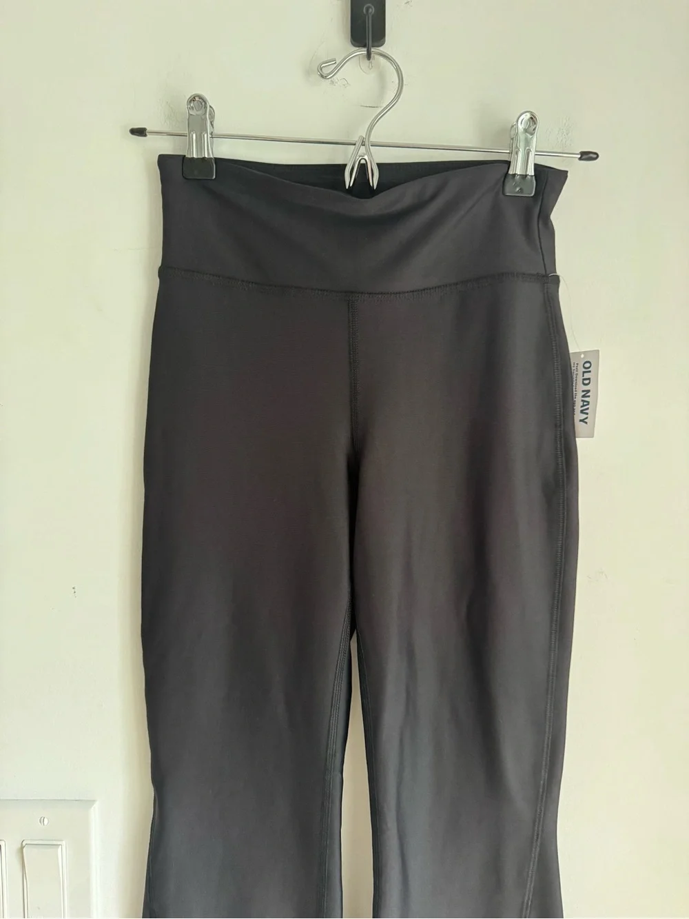 Old Navy High-Waisted PowerSoft Flare-Leg Performance Leggings girls Sz L NEW
